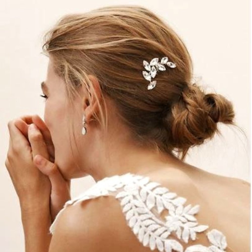 Brides & Hairpins EASTON COMB